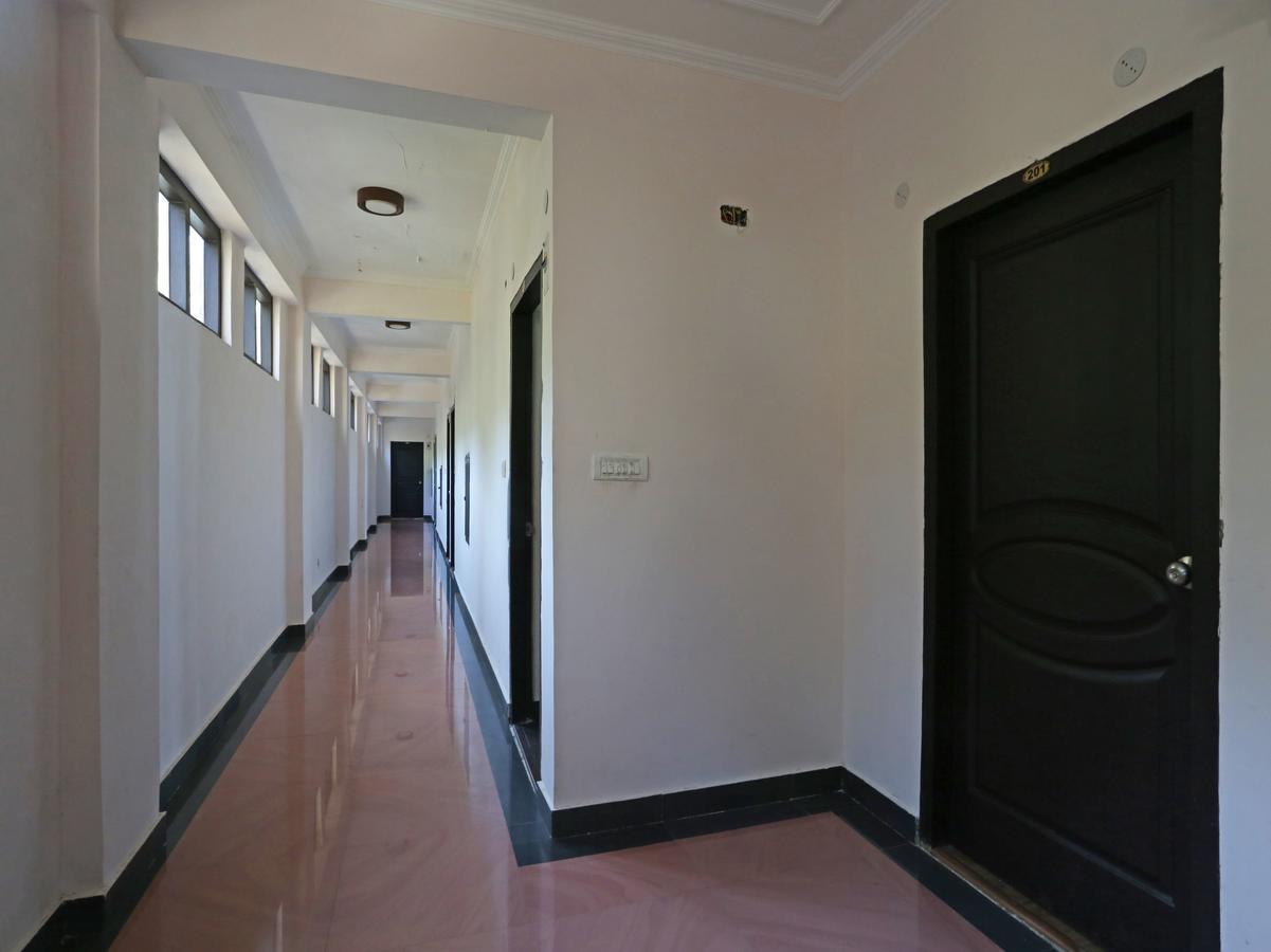 Grand Himalayan Hotels & Resorts Mukteshwar Buitenkant foto