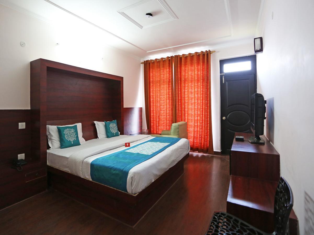 Grand Himalayan Hotels & Resorts Mukteshwar Buitenkant foto