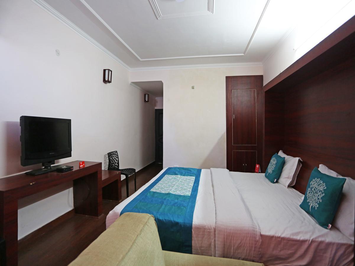 Grand Himalayan Hotels & Resorts Mukteshwar Buitenkant foto