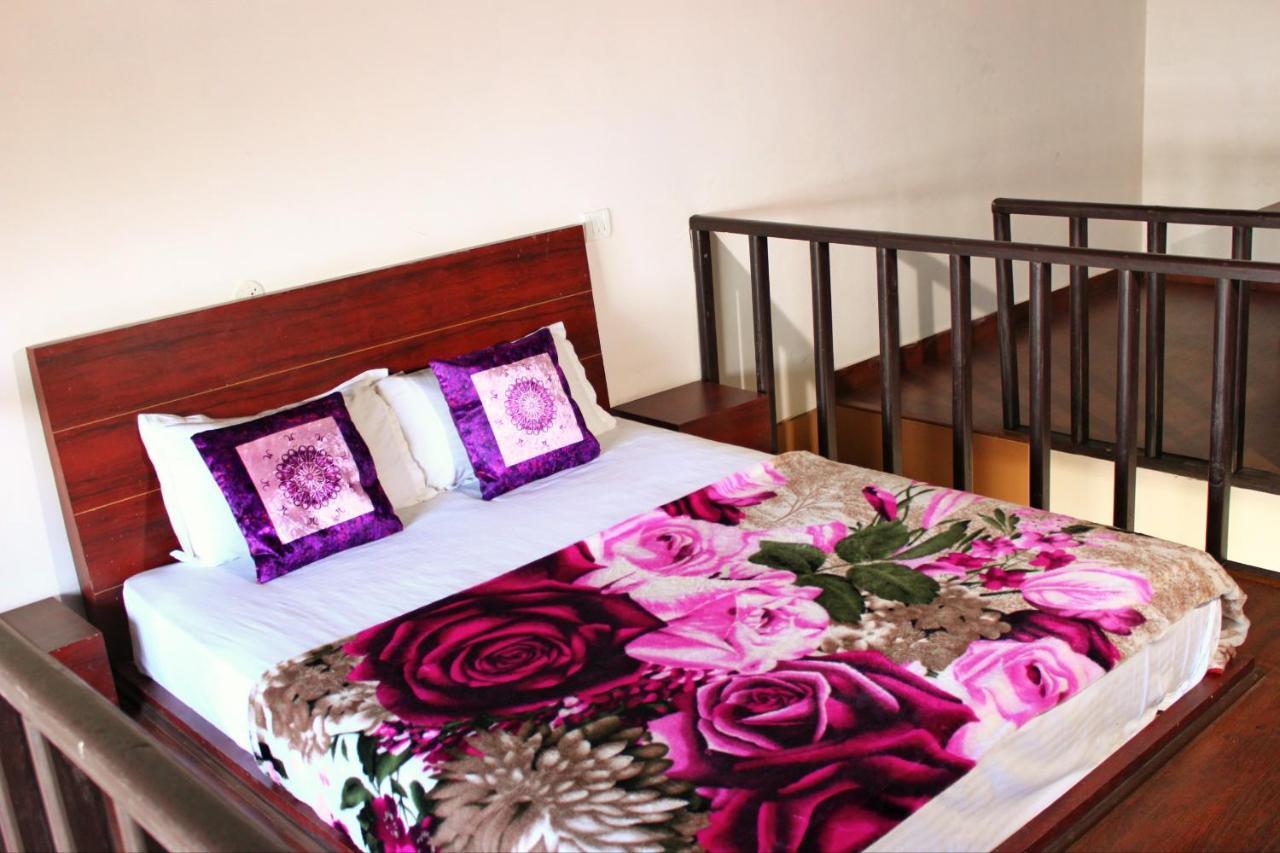 Grand Himalayan Hotels & Resorts Mukteshwar Buitenkant foto